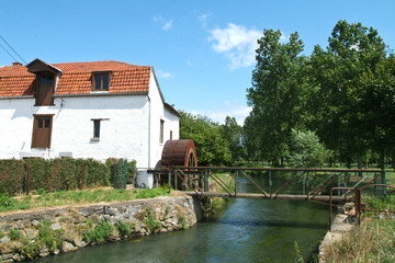 Belgique Wallonie Village Campagne Wonck.Belgique Wallonie Village Campagne Wonck moulin a eau