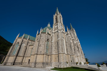 Basilica di Castelpetroso IS
