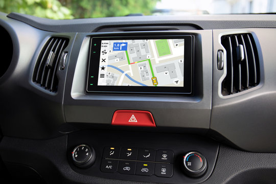 touch multimedia system with application navigation on the screen
