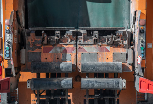 Rotopresssystem eines M&uuml;llfahrzeugs