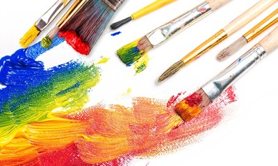 Obraz premium Row of artist paint brushes on background