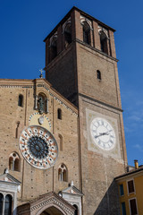 Fototapeta na wymiar Duomo di Lodi, Lombardia, Italia
