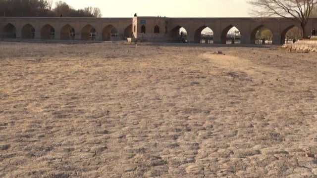 Dry River (Zayanderud) in Isfahan.