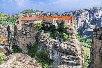 Fototapeta na wymiar Lonely mountain monastery
