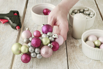 Candle holder made of glass balls, tutorial.
