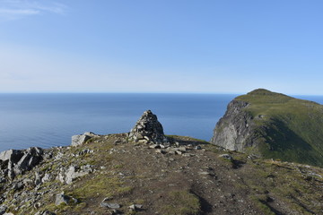 Norwegen, Lofoten, Ryten, Berg, Flakstad, Medvoll, Aussichtsberg, wandern, bergsteigen, Ramberg, Leknes, Sandbotnen, Yttersand, Fuklhuken, Middagstinden, Kvalvika