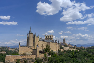 Fototapeta na wymiar Monumentos de España, El Alcázar de Segovia