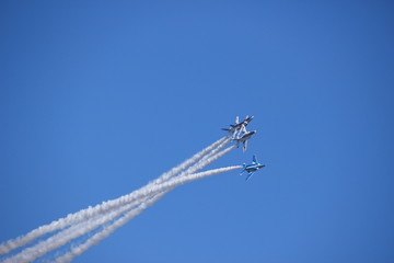 ブルーインパルス