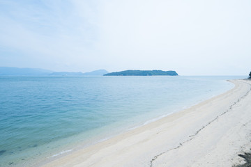 瀬戸内海(香川県鎌野海水浴場)