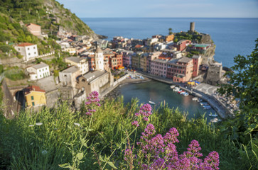 Idyllic landscape of resort village Vernazza, Cinque Terre, Italy