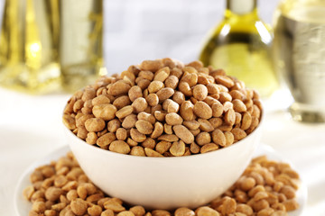 DRY ROASTED PEANUTS