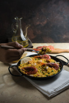 Paella marinera, typical dish of Spanish cuisine.