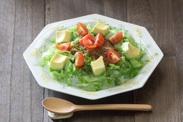 野菜とひき肉のタコライス