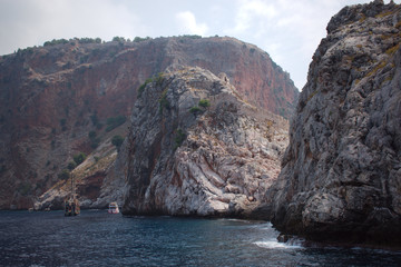 Naklejka premium rock, crag, scaur, scar