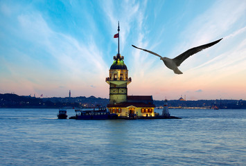 Istanbul Maiden Tower (kiz kulesi)