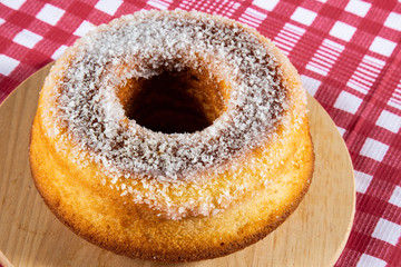 Bolo de coco tradicional