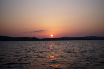 Naklejka premium Sunset at the lake