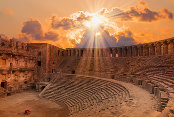 Obraz premium Amfiteatr Aspendos, Antalya Turcja