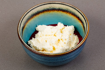 Cottage cheese in bowl