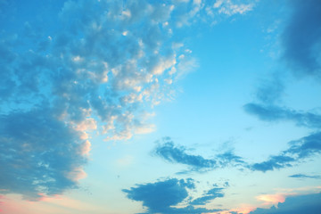 Fototapeta na wymiar Beautiful view of blue sky with clouds