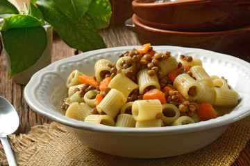 pasta with lentils and carrots