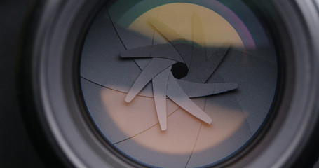 Adjusting Camera lens aperture