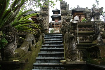 Fototapeta na wymiar Balinese architecture