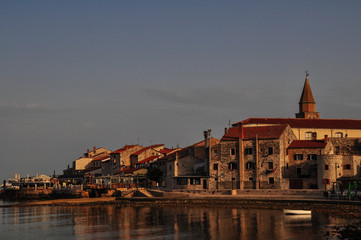 Blick auf Umag im Morgenlicht