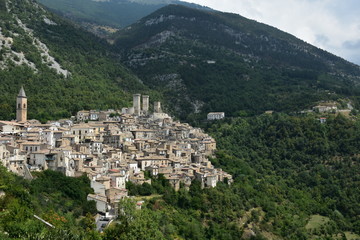 Obraz premium View of Pacentro, medieval village in Abruzzo regione, Italy