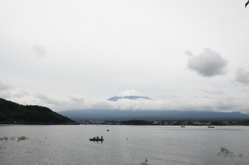 Obraz na płótnie Canvas 富士山と河口湖