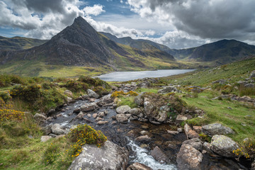Stunning landscape image of countryside around Llyn Ogwen in Snowdonia during ear;y Autumn