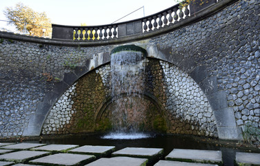 wasserfall jupiter in freizeitpark rheinaue in bonn