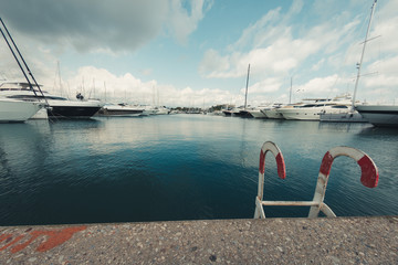 Port Vauban - Antibes - Riviera Ports - échelle - 228508349