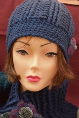 mannequin head with crochet cap 1