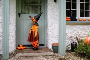 Toddler girl dressed up playing in Halloween party © M-image