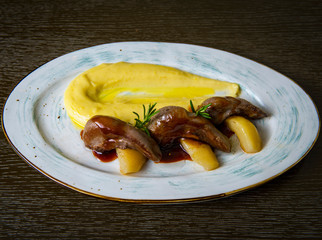 Veal Tongues With Mashed Potato