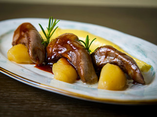 Veal Tongues With Mashed Potato