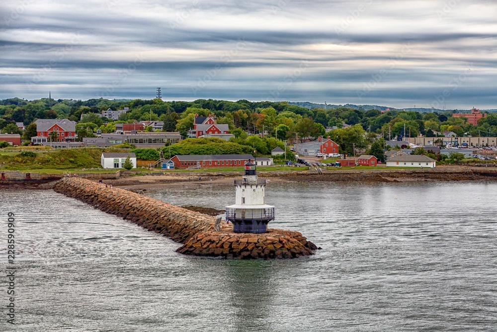 Canvas Prints old bug lighthouse in portland