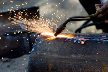 metal cutting with acetylene torch