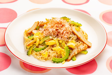 ソーメンチャンプルー　家庭料理　日本　沖縄料理