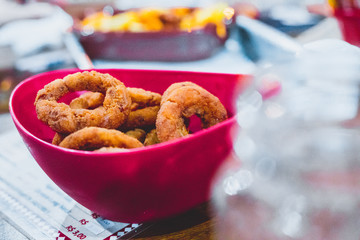 onion rings and sauce.