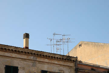 Fototapeta na wymiar Old roof antennas