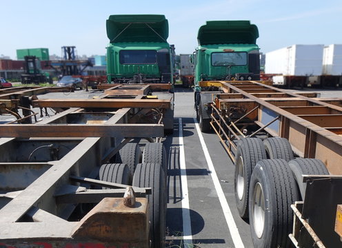 Container Chassis Trailer Truck