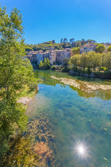 Fototapeta na wymiar village médiéval de Sauve sur les bords du Vidourle, Gard, Occitanie, France 