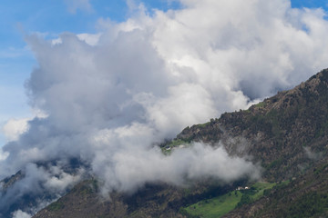 Fototapeta na wymiar mountain cloud berg wolken gipfel natur nature landscape landschaft no people day italy italien südtirol alto adige