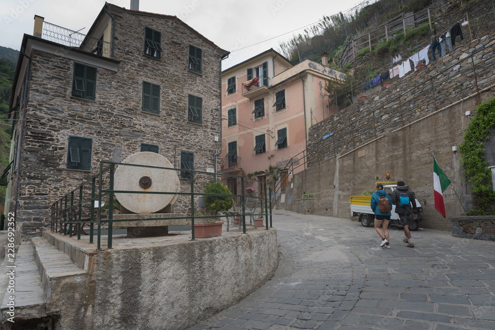 Wall mural vernazza town on the coast of ligurian sea, italy