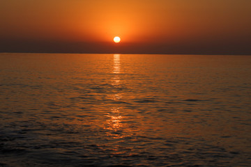 Obraz na płótnie Canvas Beautiful sea landscape. Sunrise at the sea