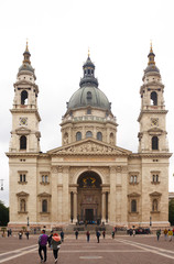 Fototapeta na wymiar Budapest. St. Stephen's Basilica in cloudy weather 3 October 2018