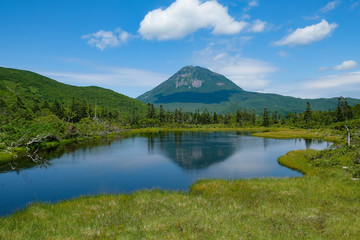 羅臼＿羅臼岳と三湖