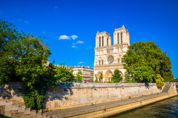 Fototapeta na wymiar Famous cathedral Notre Dame de Paris in Paris, France.